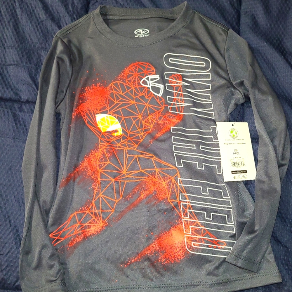 Athletic works long sleeve shirts